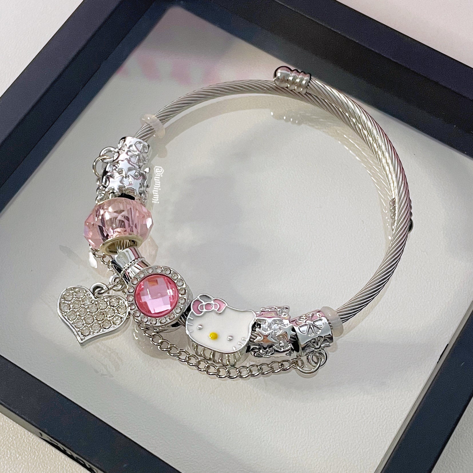 Hello kitty deals charm bracelet pandora